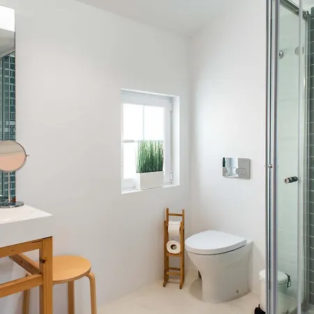 Ocean View Penthouse - شقة