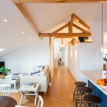 Ocean View Penthouse - شقة *
