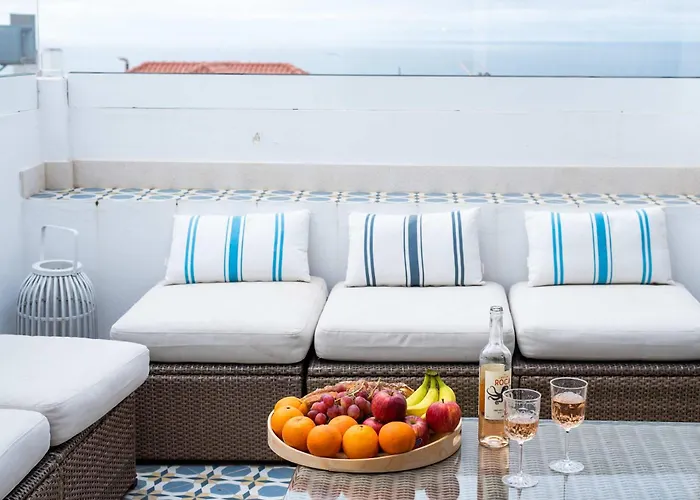 Ocean View Penthouse - Апартаменты